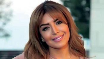 الفنانة الجزائرية أمل بوشوشة