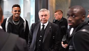 ريال مدريد في مطار مانشستر