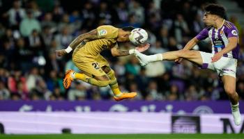 جانب من مباراة بلد الوليد وبرشلونة