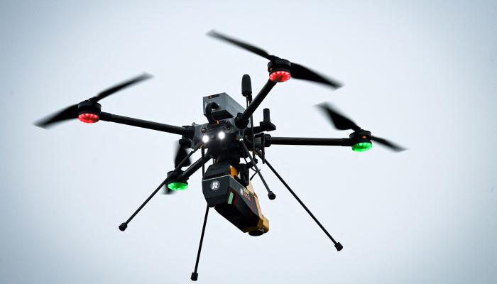 Des essaims massifs de drones attaquent Kiev