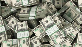 عملات ورقية من فئة الـ100 دولار