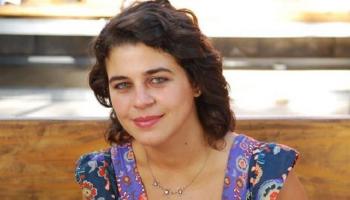 الفنانة المصرية منى هلا