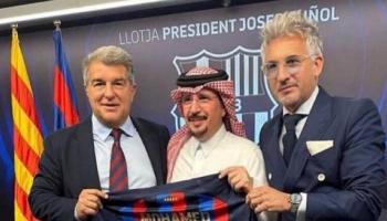 خوان لابورتا رئيس نادي برشلونة الإسباني