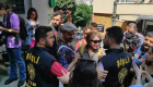 21. İstanbul LGBTİ+ Onur Yürüyüşü başladı: Polis gazetecileri ablukaya aldı!