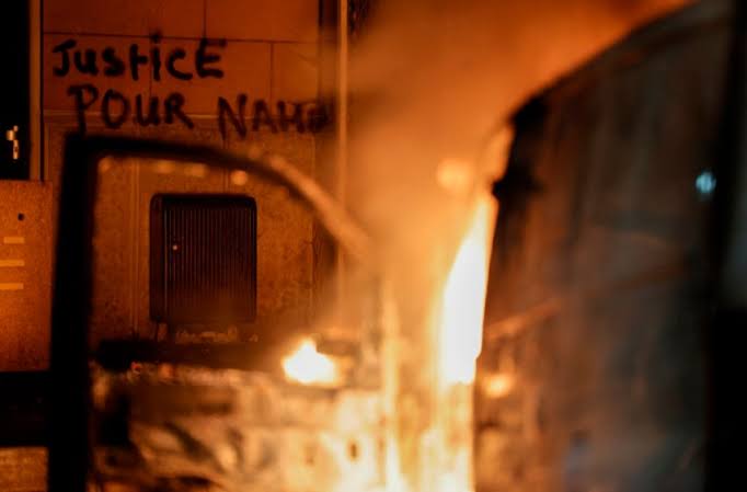 Francemeurtre De Nahel Plus De 1300 Interpellations Après La 4e Nuit De Violences 