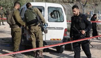 جنود إسرائيليون في موقع إطلاق النار