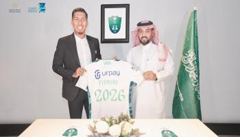 روبرتو فيرمينو مهاجم أهلي جدة