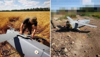 جانب من عمليات تفكيك ونقل الصاروخ لروسيا