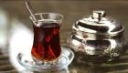 الشاي ومزاج المصريين.. 2 مليار جنيه مصري في حب "المشروب الأحمر" (صور)