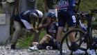 Tour de France : victime d'une lourde chute, Romain Bardet abandonne 