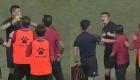 سیلی محکم به صورت داور در لیگ دسته دوم چین! (+ویدئو)