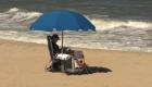 خوش‌گذرانی جو بایدن و همسرش در کنار دریا (+ویدئو)