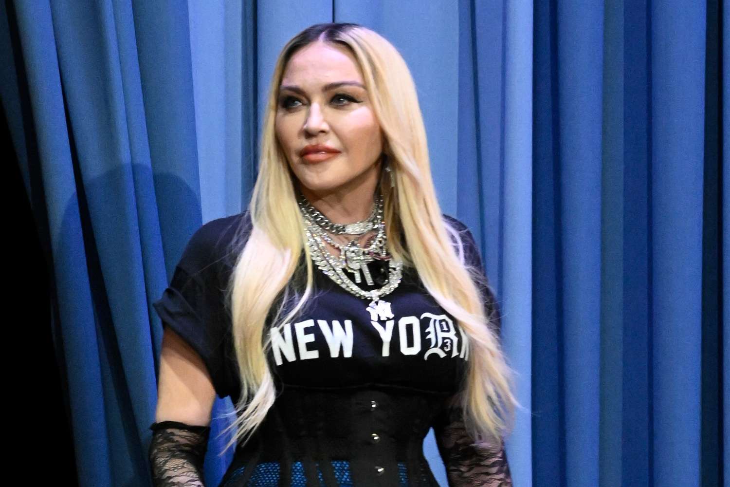 İyileşen Madonna'dan ailesine mesajı!