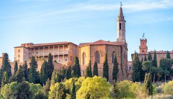 برج الجرس في بلدة 