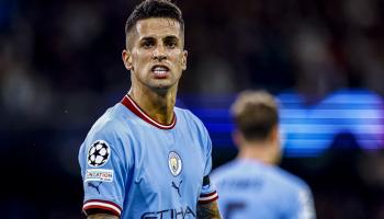 جواو كانسيلو لاعب مانشستر سيتي الإنجليزي