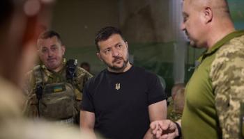 Zelensky visite une base aérienne aux Pays-Bas 