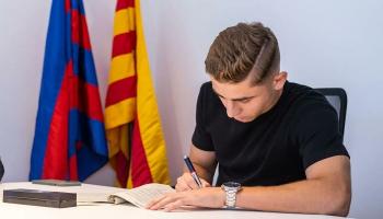 فيرمين لوبيز لاعب برشلونة
