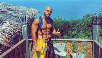 Yassine Cheuko le garde du corps de Messi 
