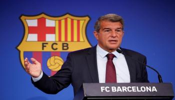 خوان لابورتا رئيس نادي برشلونة