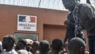 فرنسا تختنق.. هل يجبرها "فائض الضعف" على تدخل خشن بالنيجر؟