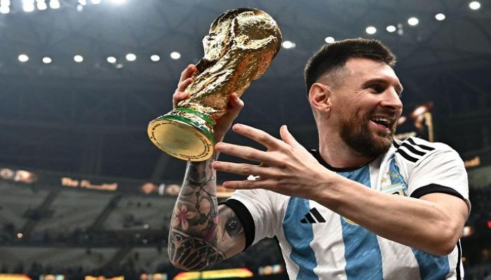 ليونيل ميسي بطل كأس العالم 2022