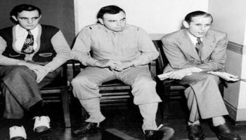 داش بين زملائه بعد تسليم أنفسهم