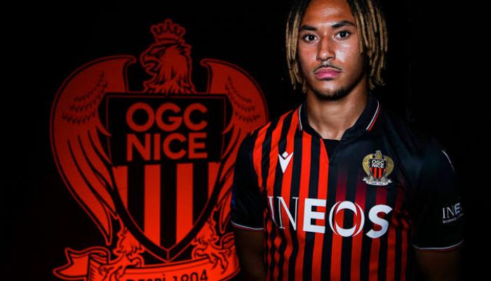 OGC Nice : Le footballeur Alexis Beka Beka menace de sauter d'un pont, les  pompiers sont intervenus - Purepeople