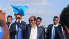 رئيس الصومال على «الجبهة» لتحرير طائرة أممية من قبضة «الشباب»
