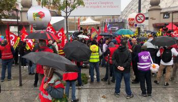 Vidéo - France : rassemblement contre les licenciements au Mondial de l'Automobile