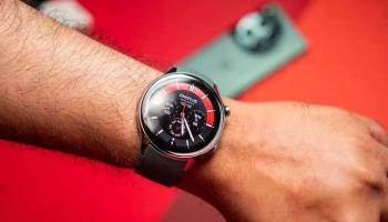 ساعة OnePlus Watch 3 - صورة أرشيفية