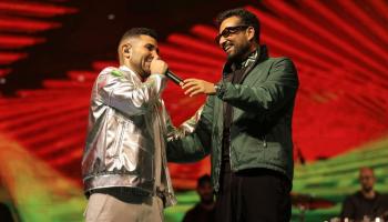 عمرو سعد وأحمد سعد أثناء الحفل