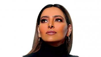 الفنانة الكويتية فاطمة الصفي