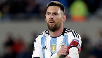 ليونيل ميسي قائد منتخب الأرجنتين