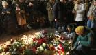 Vidéo.. Les hommages à Navalny s’accumulent devant l’ambassade de Russie à Londres