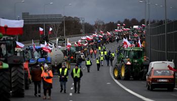 Polonyalı çiftçiler yol kesti, Avrupa'da direniş sürüyor