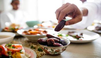 تحضيرات مائدة الإفطار ونص اح تجهيز سفرة رمضان
