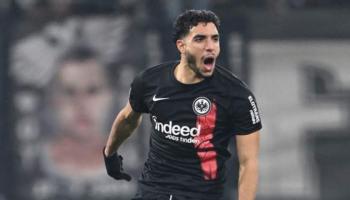 عمر مرموش لاعب آينتراخت فرانكفورت