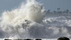 Crues, vagues-submersion et vent : Météo-France place six départements en vigilance orange lundi, et 11 mardi