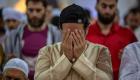 غش کردن امام جماعت مسجدی در عراق از شدت گریه هنگام دعا برای غزه! (+ویدئو)
