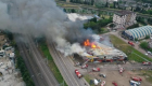 Kocaeli'de market deposunda yangın çıktı