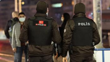 عنصران من الشرطة التركية - أرشيفية