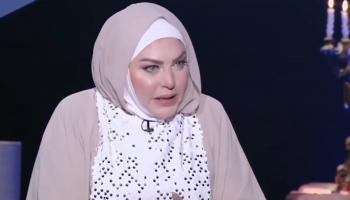 ميار الببلاوي تبكي في ردها على شيخ أزهري: «خاض في عرضي»