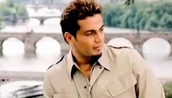 عمرو دياب في أغنية "تملي معاك"