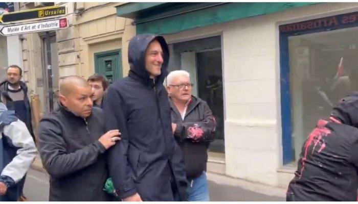 France: Glucksmann bloqué au 1er mai