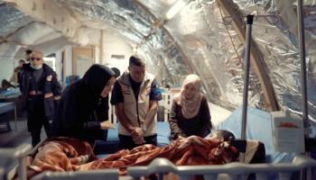 المستشفى الميداني الإماراتي في رفح الفلسطينية.. جهود إغاثية «على خط النار»