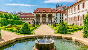 Vidéo. Les 5 palais et châteaux emblématiques de Prague