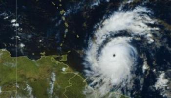 L'Ouragan Beryl capturé par satellite se dirige vers les Caraïbes