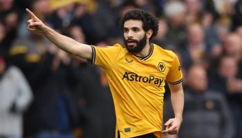 ريان آيت نوري لاعب ولفرهامبتون