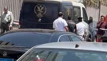سائق "أوبر" في قبضة السلطات المصرية