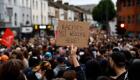 Royaume-Unis : des milliers de personnes ont manifesté contre le racisme et l'islamophobie 